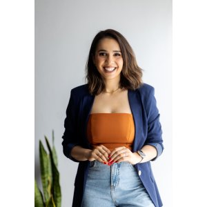 Fabíola Leite Costa